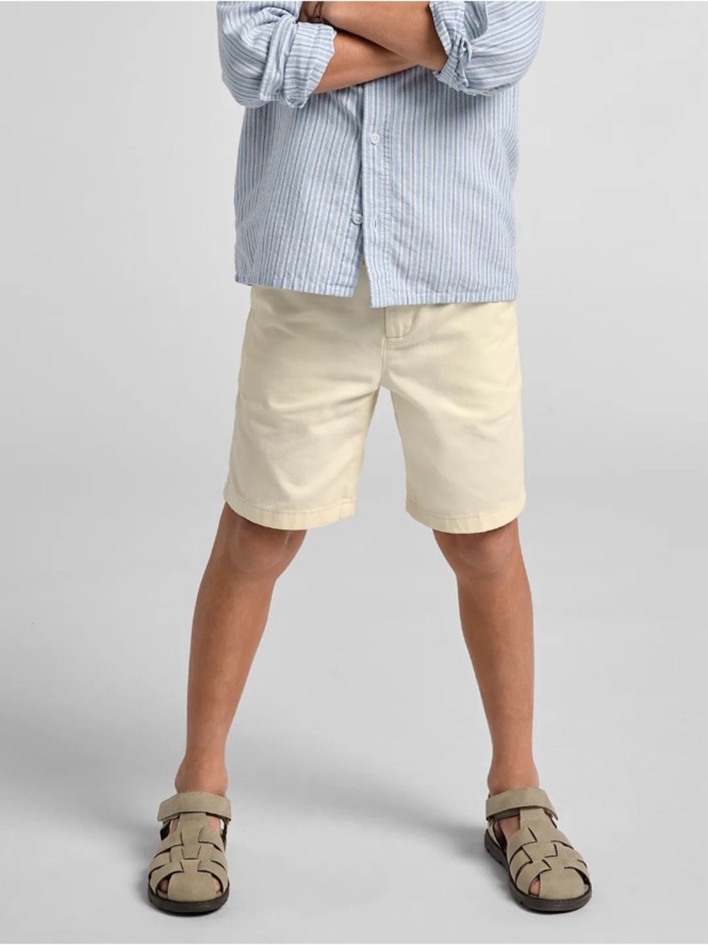NWT The Children’s Place Boys Ivory Chino Pants Size 7